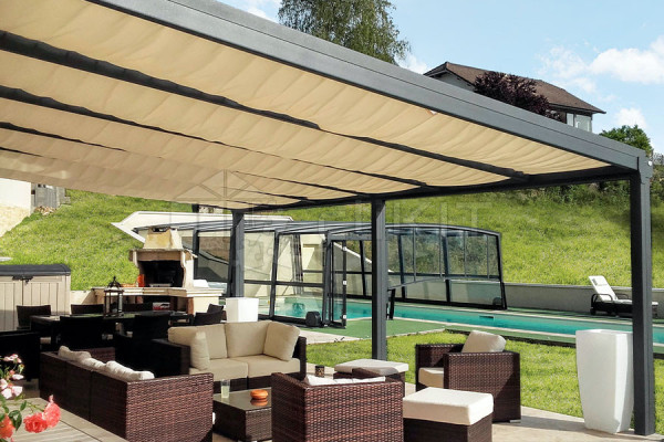 Photo n°2 of the Shade Sails for Pergola
