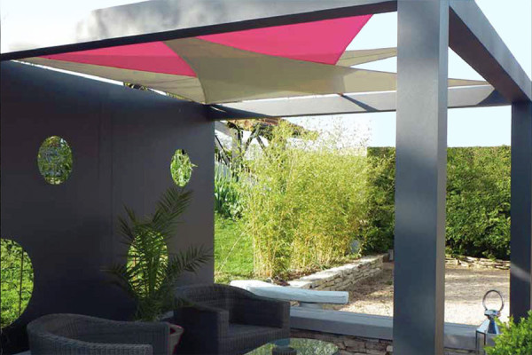 Photo #2 of Square Retractable Shade Sails