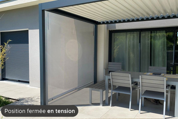 Photo n°6 of the VIZEO Screen Blind for Pergola